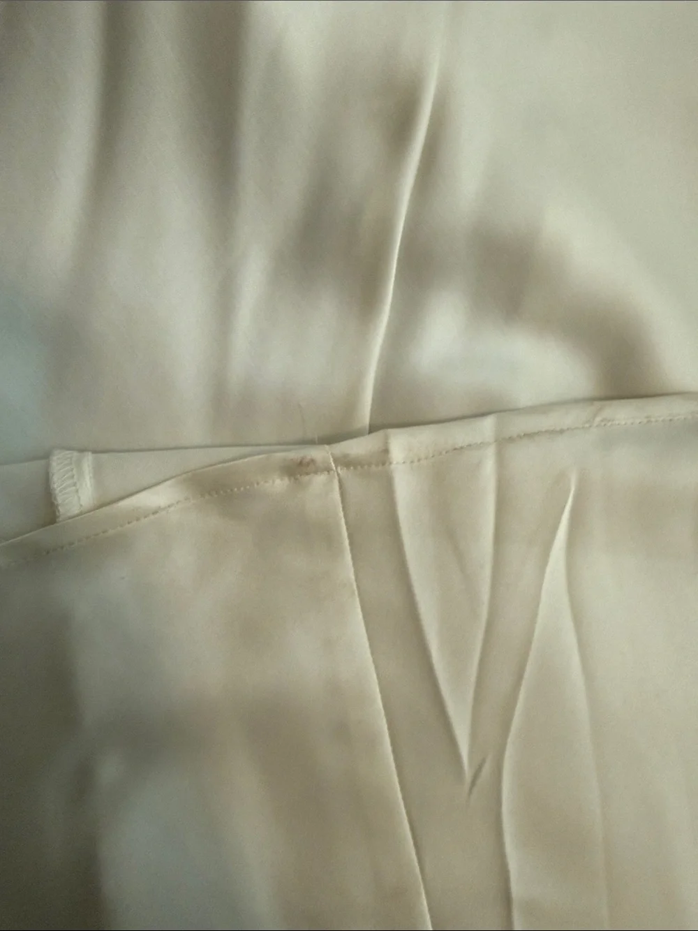 Abercrombie & Fitch sleek ivory